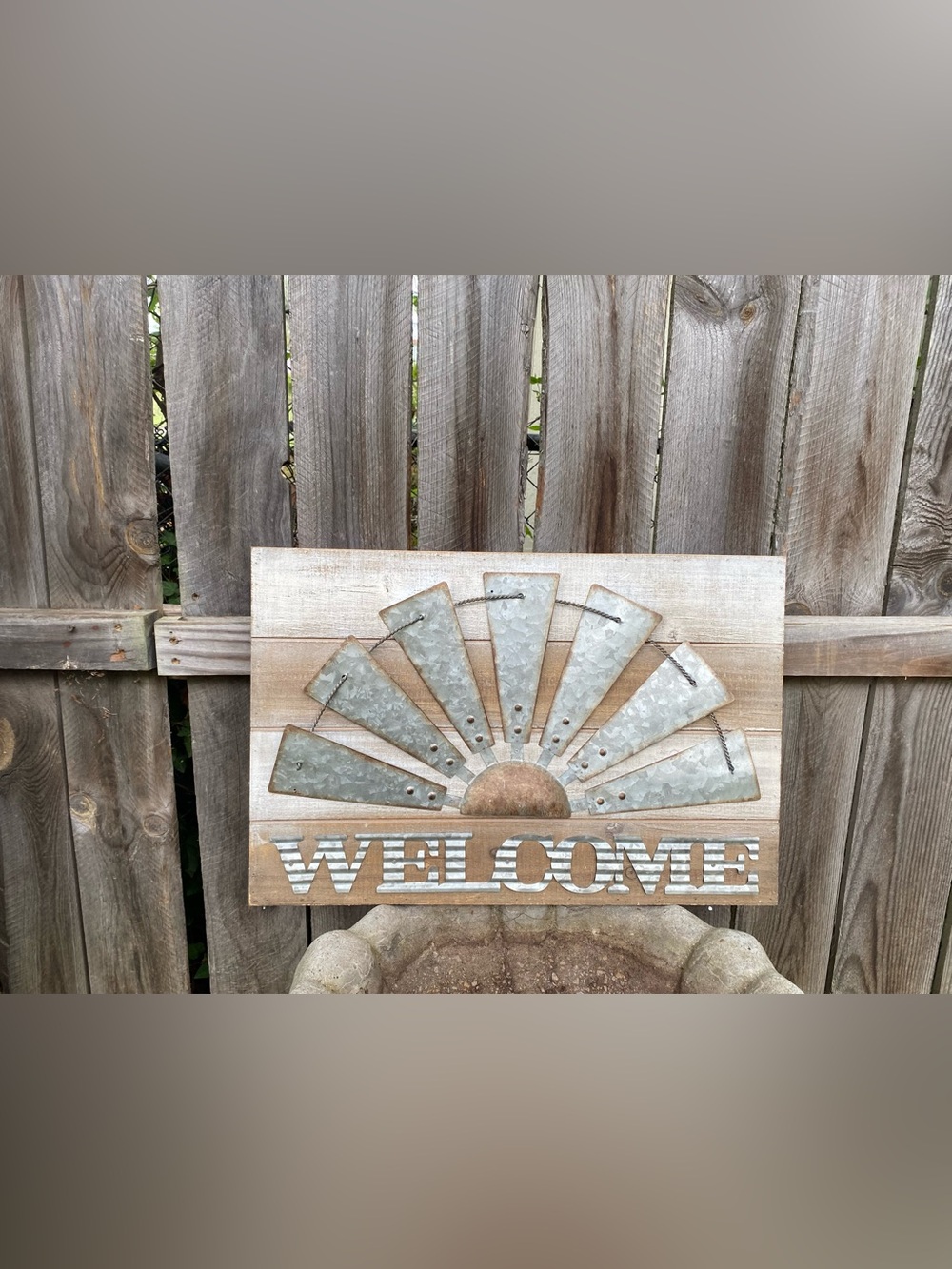 Rustic Welcome Sign with Metal Windmill Design - Picture 3 of 9